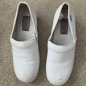 Cherokee Nursing Clogs